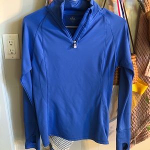 Alo yoga half zip pullover size xs blue